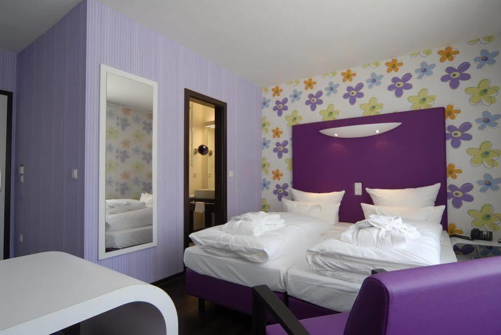 Retro Design Hotel Langeoog Exterior photo